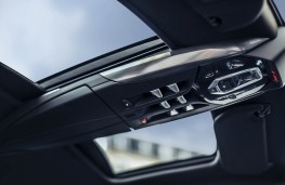 DS5, sunroofs